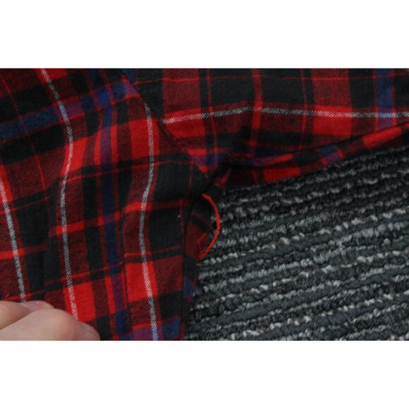 Northcrest Mens Medium Red Plaid Flannel Long Sleeve VTG Lumberjack - Picture 12 of 13